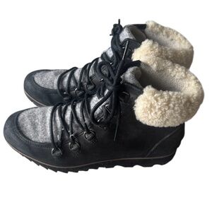 HP. SOREL Harlow Lace-Up Black W/ Grey Wool Sherpa Lining Ankle Boots Sz 7.5